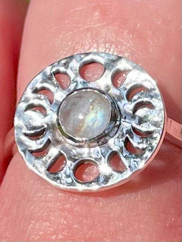 Rainbow Moonstone Phases of the Moon Ring Size 7.5 - Morganna’s Treasures 