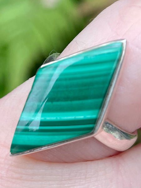 Malachite Ring Size 6 - Morganna’s Treasures 