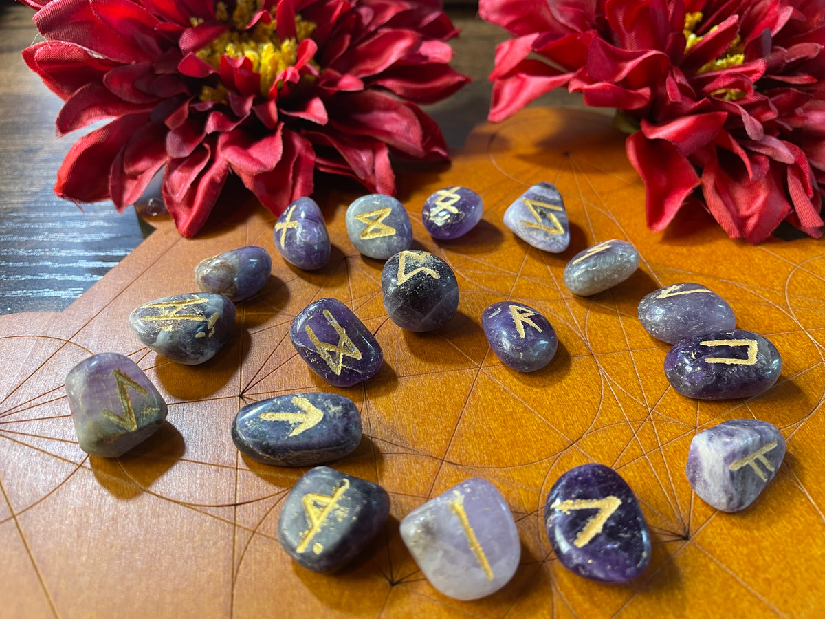 Purple Amethyst Rune Divination Set