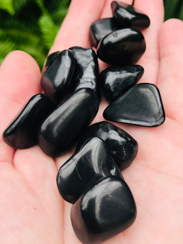 Tumbled Shungite from Russia - Morganna’s Treasures 