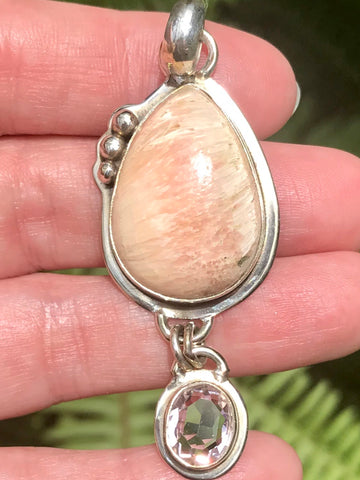 Orange Scolecite and Kunzite Pendant - Morganna’s Treasures 