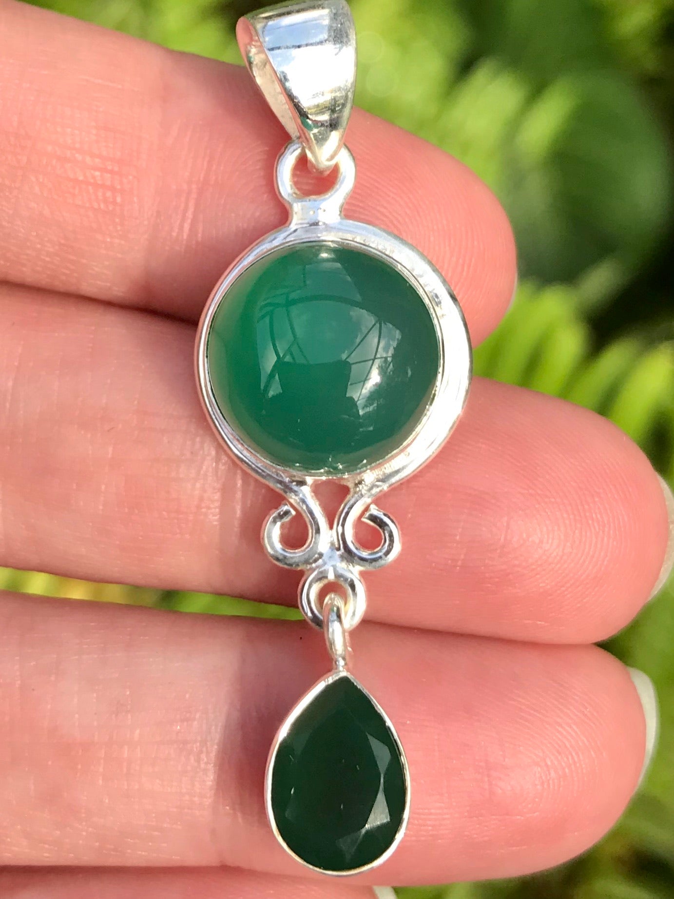 Green Onyx Drop Pendant - Morganna’s Treasures 