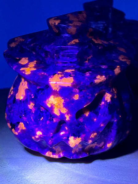 Yooperlite (Fluorescent Sodalite) Jack O’ Lanterns - Morganna’s Treasures 