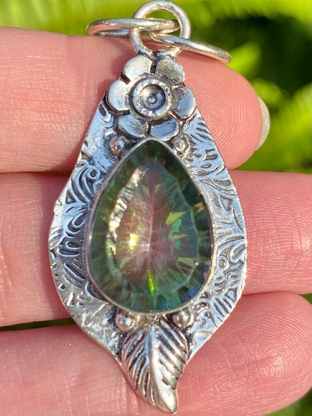 Mystic Quartz Pendant - Morganna’s Treasures 