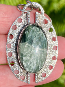 Green Seraphinite Pendant - Morganna’s Treasures 