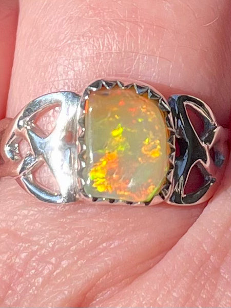 Celtic Ethiopian Opal Ring Size 7 - Morganna’s Treasures 