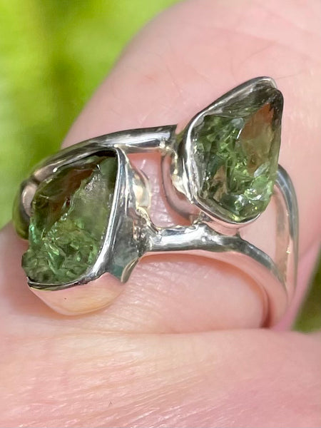 Rough Green Apatite Ring Size 6 - Morganna’s Treasures 