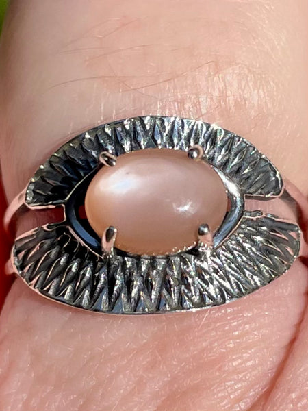 Peach Moonstone Ring Size 7 - Morganna’s Treasures 