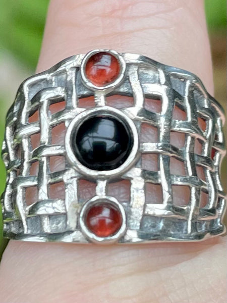 Black Onyx and Garnet Ring Size 6 - Morganna’s Treasures 
