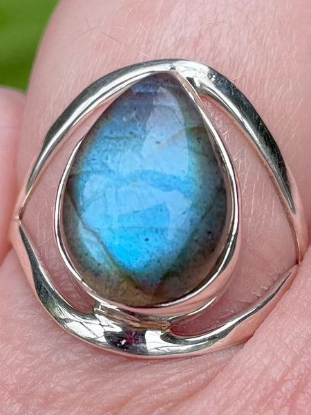 Labradorite Ring Size 7.5 - Morganna’s Treasures 