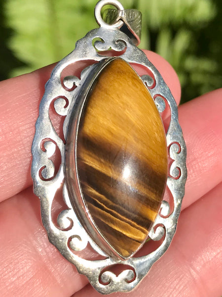 Celtic Tigers Eye Pendant - Morganna’s Treasures 