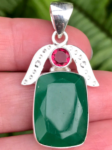 Green Onyx and Pink Tourmaline Pendant - Morganna’s Treasures 