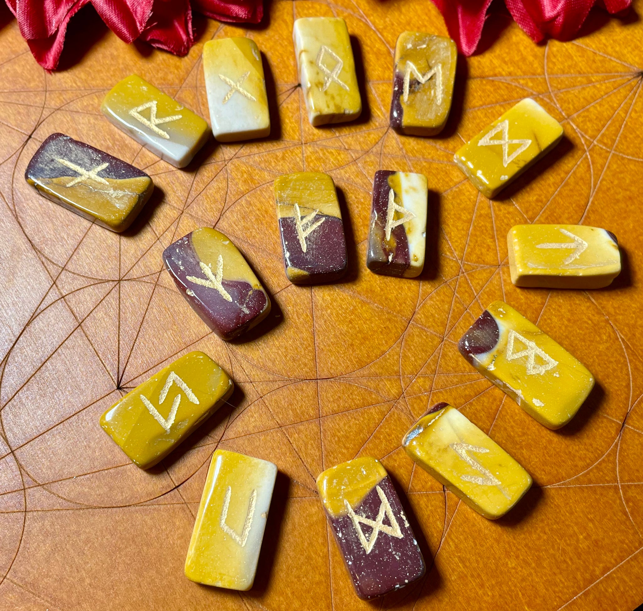Mookaite Rune Divination Set - Morganna’s Treasures 