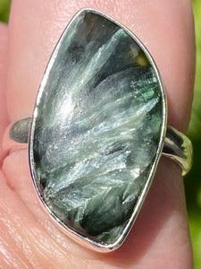 Green Seraphinite Ring Size 9 - Morganna’s Treasures 