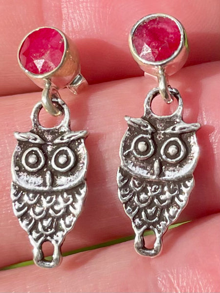 Ruby Owl Studded Earrings - Morganna’s Treasures 