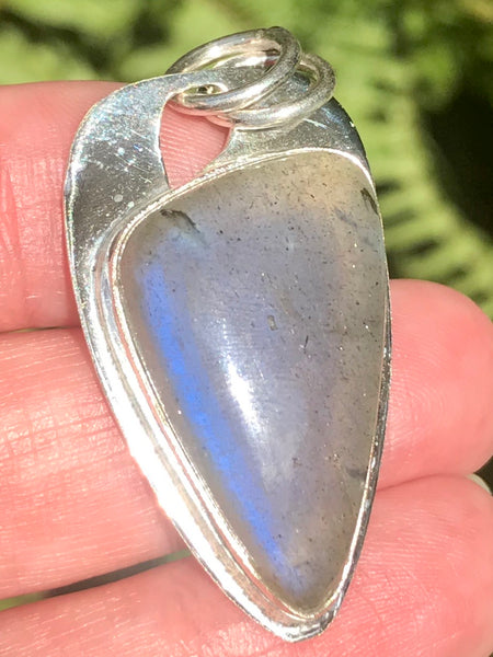 Labradorite Pendant - Morganna’s Treasures 