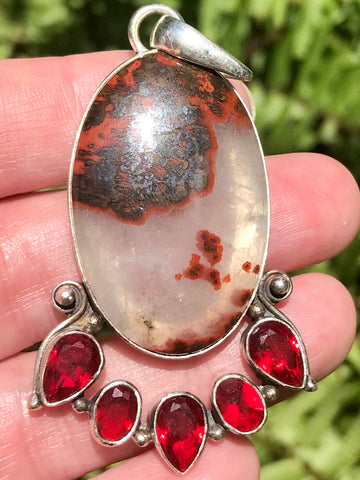 Teepee Canyon Agate and Garnet Pendant - Morganna’s Treasures 