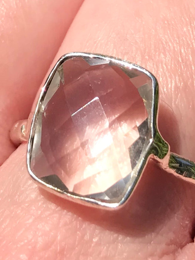 Hammered Silver Clear Quartz Ring Size 8.25 - Morganna’s Treasures 