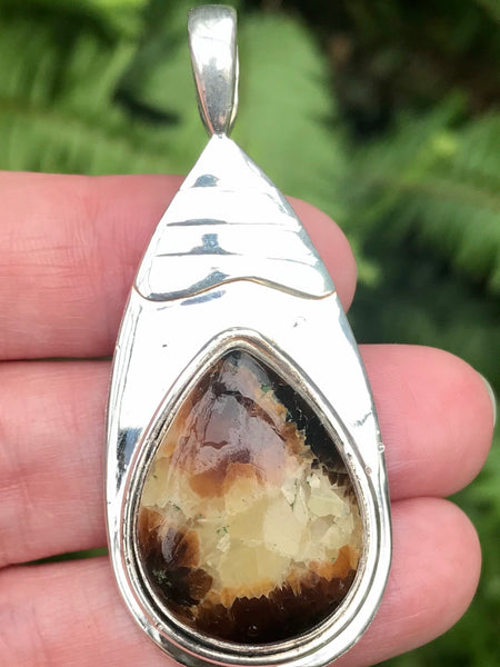 Septarian (Dragon's Stone) Pendant - Morganna’s Treasures 