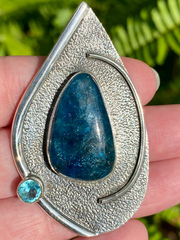 Blue Topaz and Blue Apatite Pendant - Morganna’s Treasures 