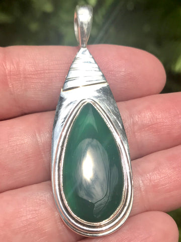 Green Onyx Pendant - Morganna’s Treasures 