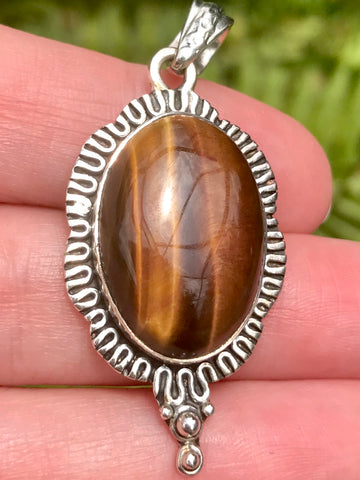 Tigers Eye Pendant - Morganna’s Treasures 