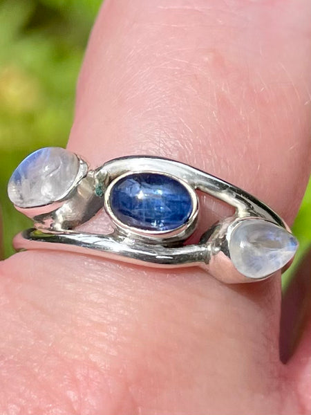 Blue Kyanite and Rainbow Moonstone Ring Size 8 - Morganna’s Treasures 