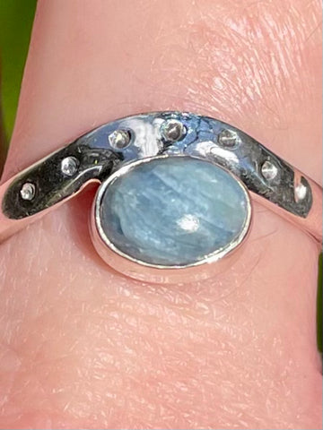 Blue Kyanite Ring Size 8.5 - Morganna’s Treasures 