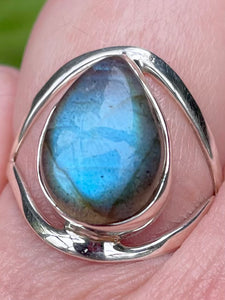 Labradorite Ring Size 7.5 - Morganna’s Treasures 