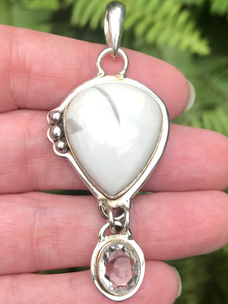 White Howlite and White Topaz Pendant - Morganna’s Treasures 