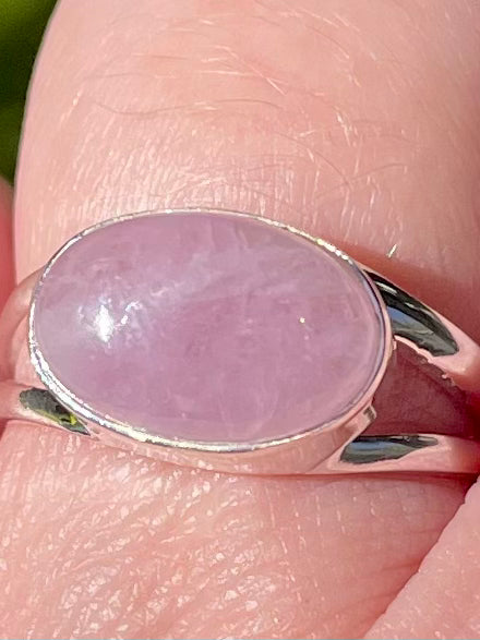 Kunzite Ring Size 7 - Morganna’s Treasures 