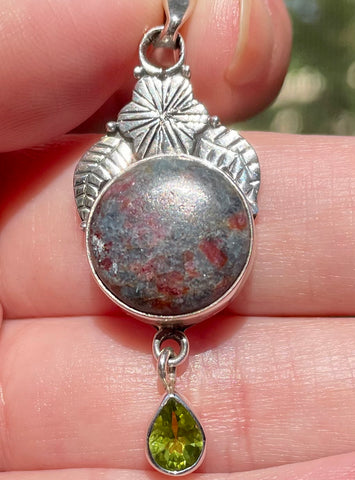 Ruby in Kyanite and Peridot Pendant - Morganna’s Treasures 