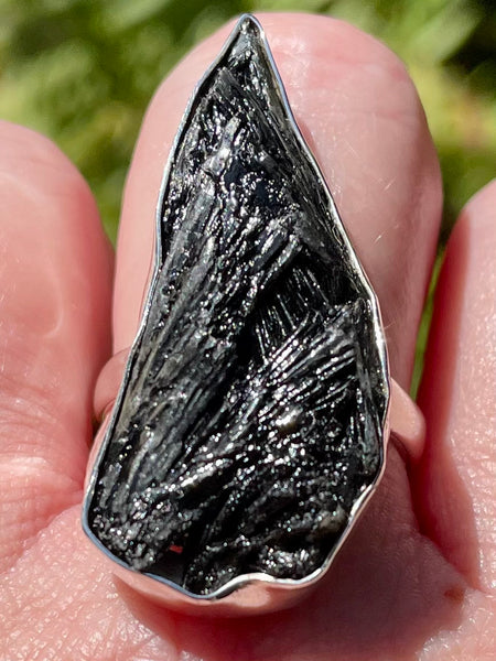 Rough Black Kyanite Ring Size 9.5 - Morganna’s Treasures 