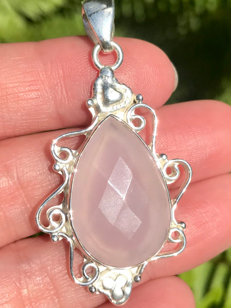 Rose Quartz Pendant - Morganna’s Treasures 