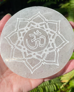 Selenite OM Charging Plate - Morganna’s Treasures 