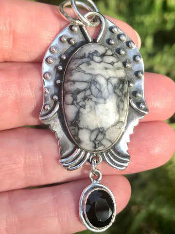 Pinolith Jasper and Black Onyx Pendant - Morganna’s Treasures 