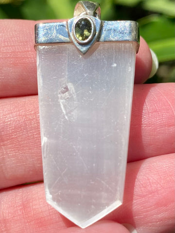 Moldavite and Selenite Pendant - Morganna’s Treasures 