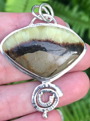 Septarian (Dragon's Stone) Pendant - Morganna’s Treasures 