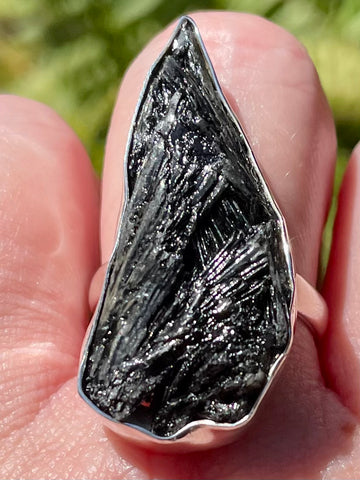 Rough Black Kyanite Ring Size 9.5 - Morganna’s Treasures 