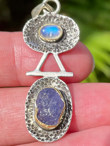 Rainbow Moonstone and Tanzanite Pendant - Morganna’s Treasures 