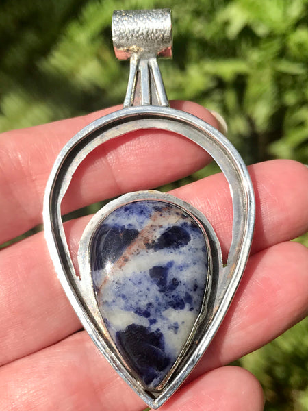 Sodalite Pendant - Morganna’s Treasures 