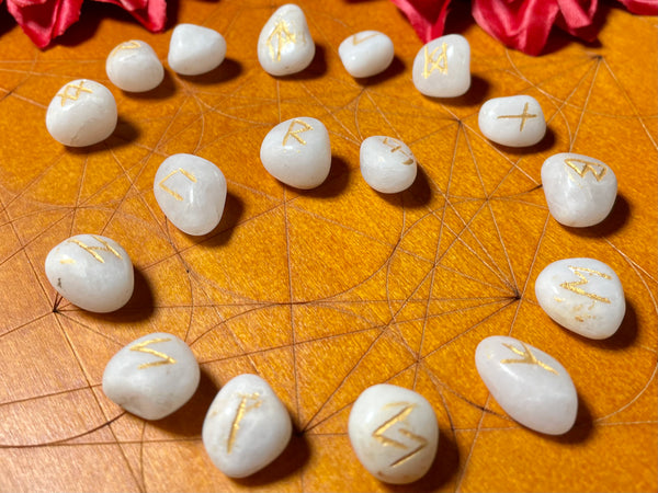 White Agate Rune Divination Set - Morganna’s Treasures 