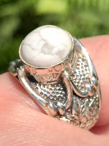 Howlite Cocktail Ring Size 6 - Morganna’s Treasures 